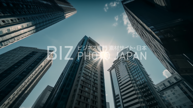 東京の摩天楼、青空とのグラウンドスカイショット